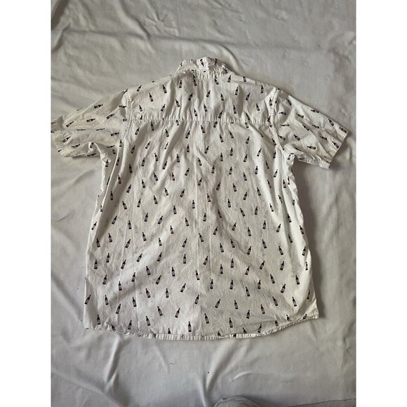Budweiser Mens XL Button-Up Shirt Beer Bottle Print Short Sleeve Cotton - Picture 3 of 6